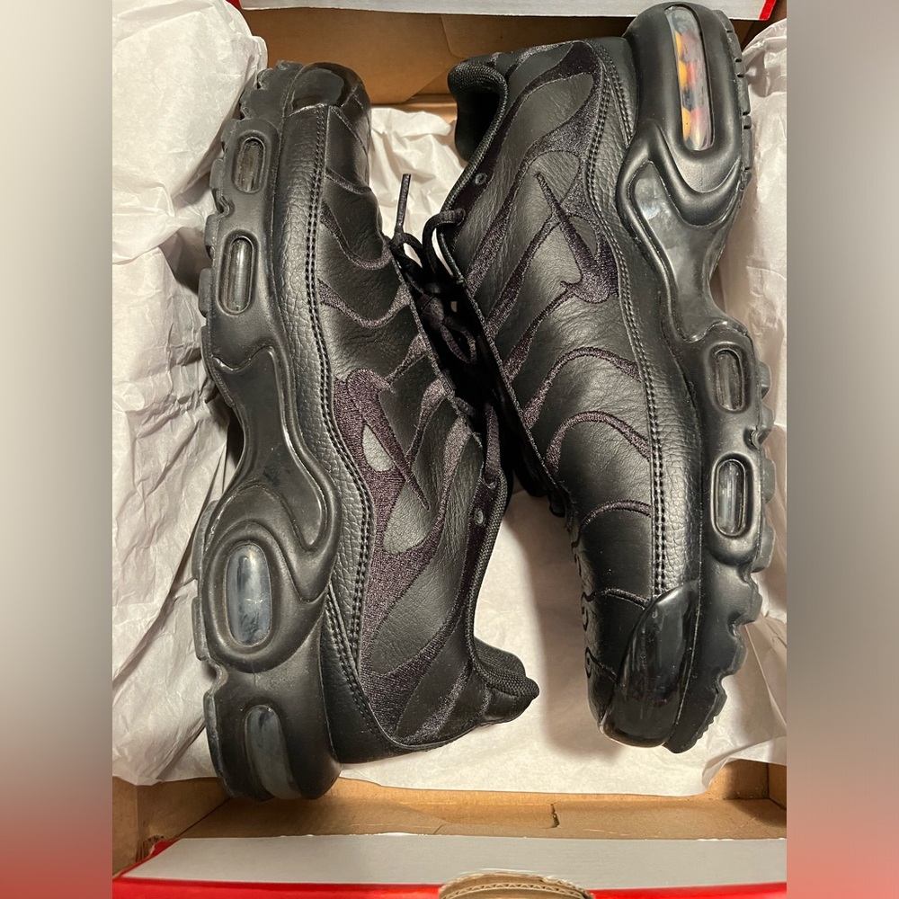 AIR MAX PLUS TN 'TRIPLE BLACK'